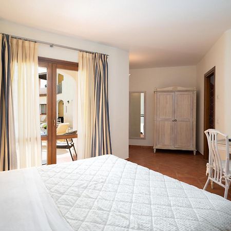 Hotel Monti Di Mola Porto Cervo Exterior foto